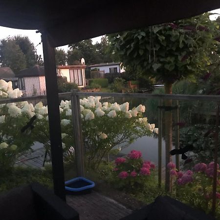 Recreatie Centrum De Hollepoarte 2 Chalets87 Makkum Zewnętrze zdjęcie